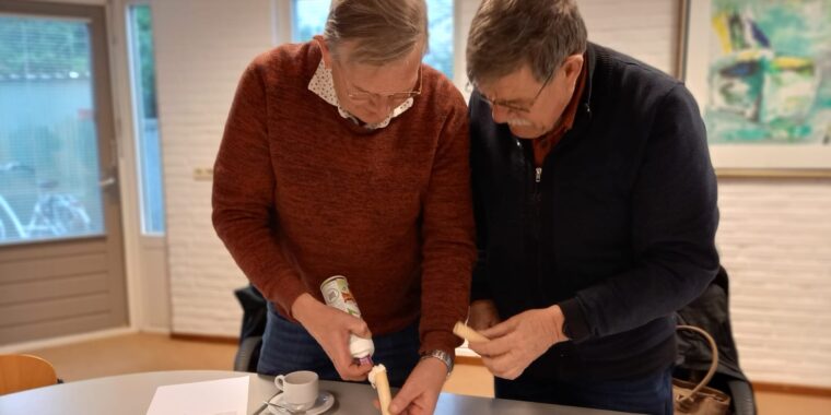 Terugblik eerste Mantelzorgcafé in 2025: nieuwjaarsrolletjes met slagroom!